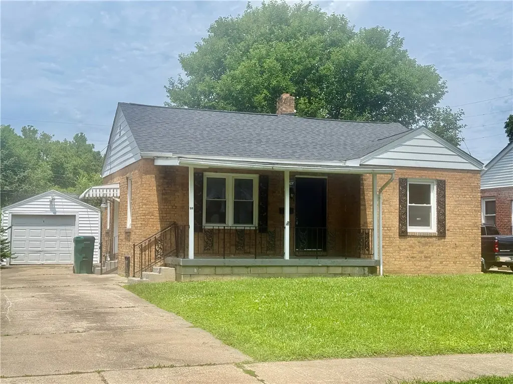 510 E Pierson Avenue, Decatur, IL 62526 - #1
