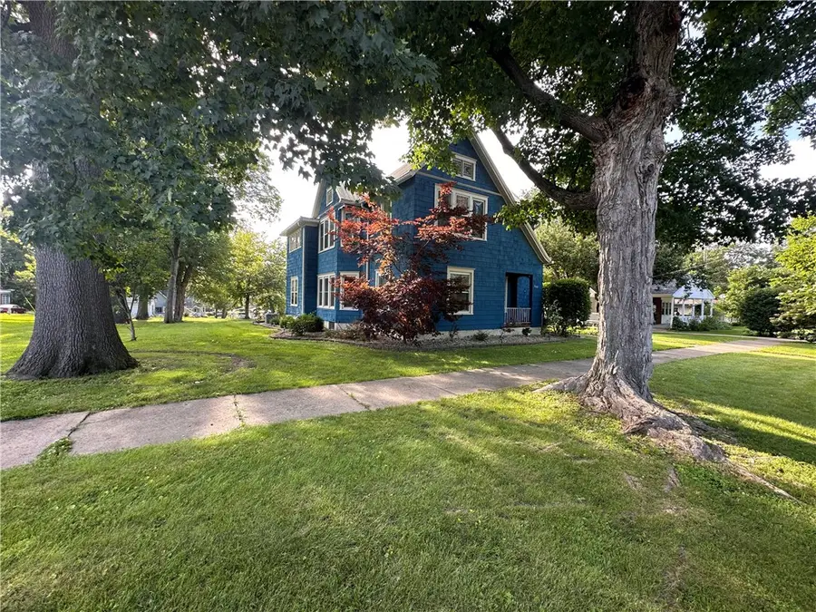 309 S Spruce Street, Pana, IL 62557 - #2