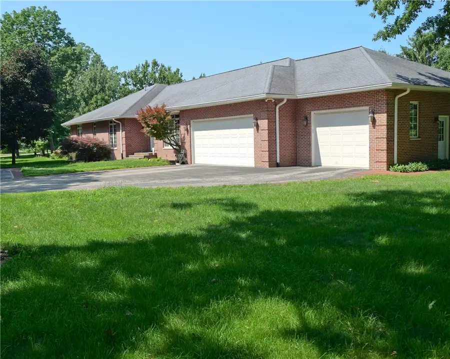 3007 Blackstone Drive, Decatur, IL 62522 - #2