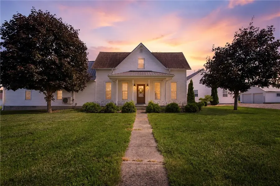 21250 County Highway 17, Charleston, IL 61920 - #2