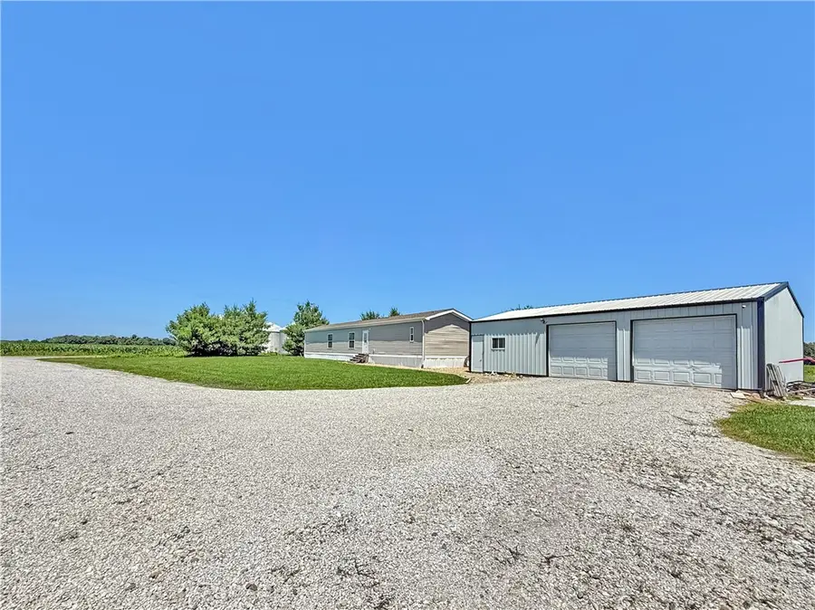 1286 County Road 2420 E, Casey, IL 62420 - #3
