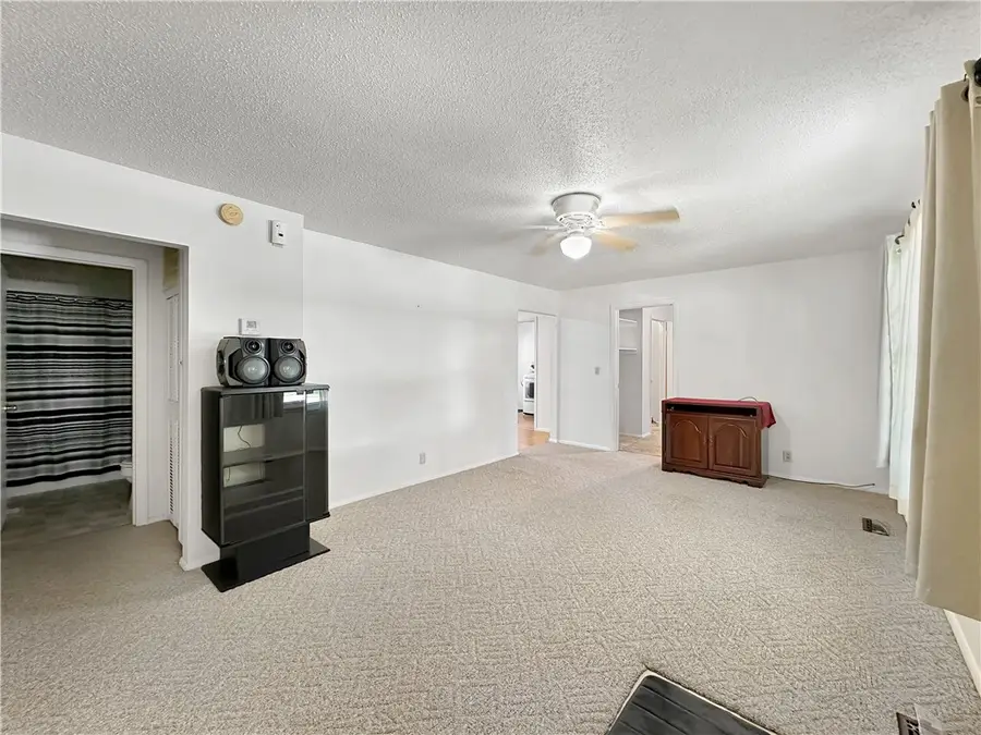 215 S Sheldon Street, Arcola, IL 61910 - #3