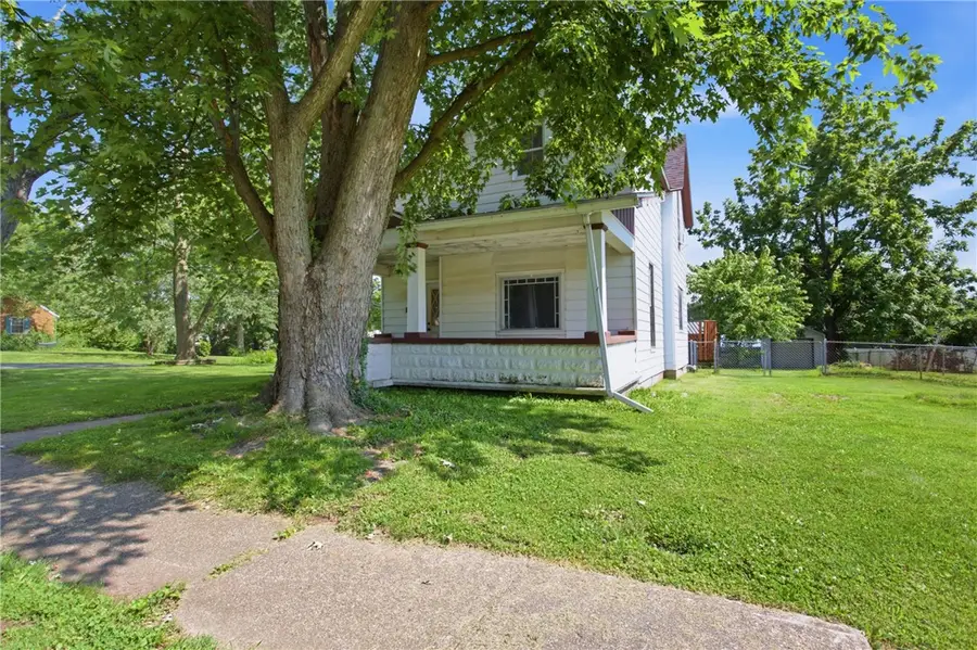 310 Morgan Street, Newton, IL 62448 - #3