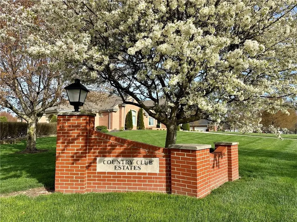 20 Cambridge, Mattoon, IL 61938 - #1