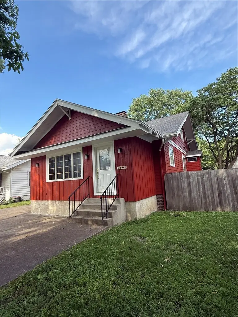 1108 S 16th Street, Mattoon, IL 61938 - #1