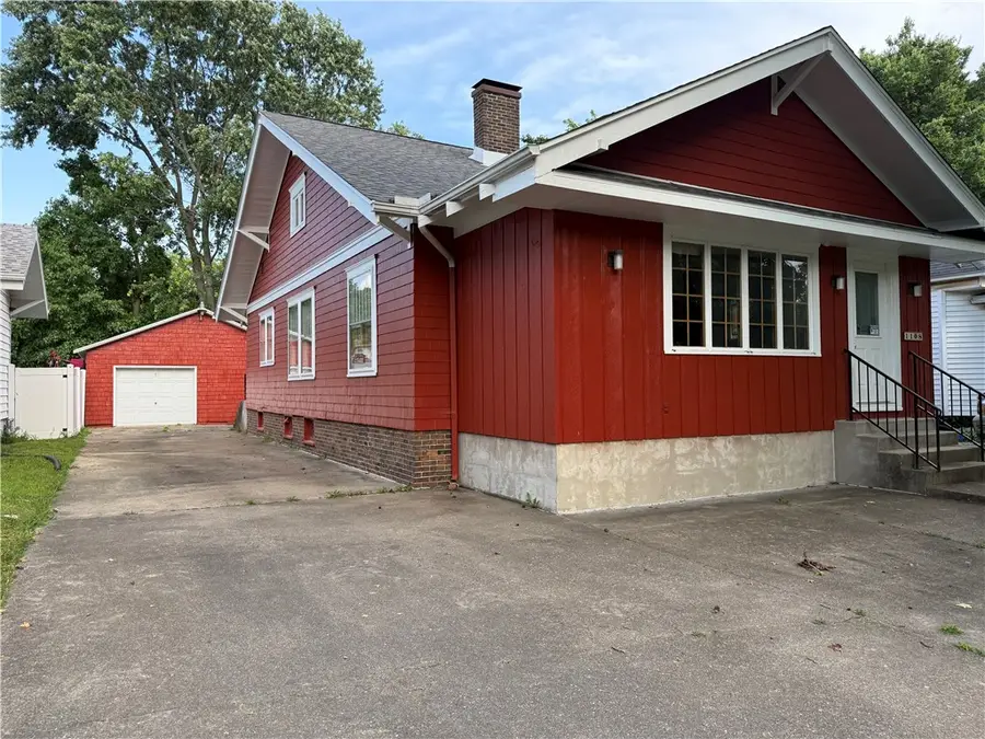 1108 S 16th Street, Mattoon, IL 61938 - #3