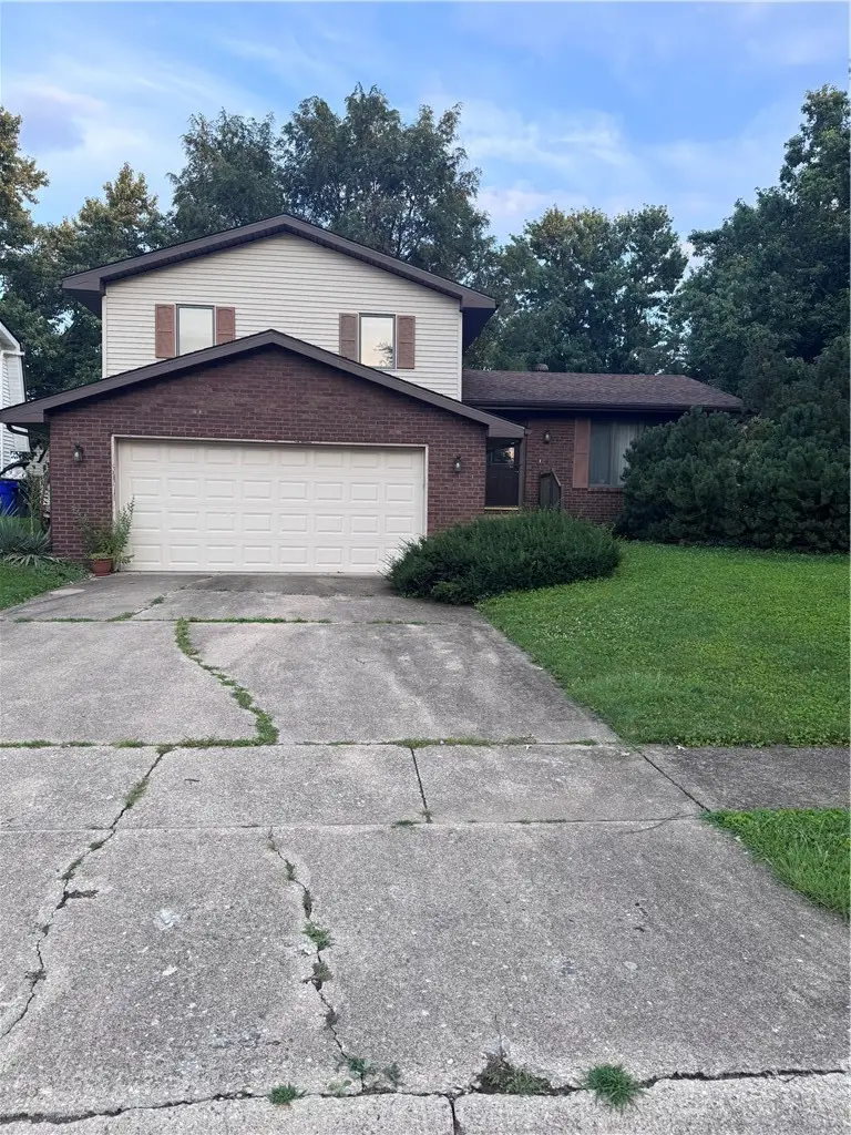 3504 Dove Drive, Decatur, IL 62526 - #1