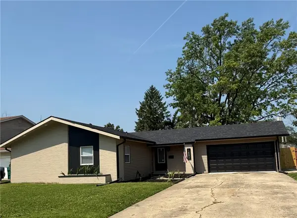 1681 N Oakcrest Avenue, Decatur, IL 62526