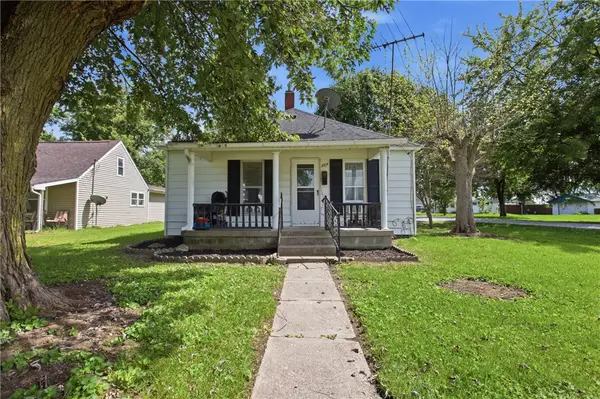 207 Harrison Avenue, Casey, IL 62420