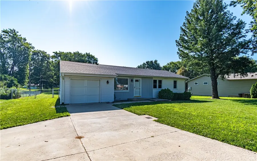 1312 Clement Avenue, Forsyth, IL 62535 - #3