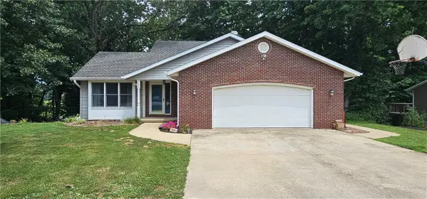 11670 Wabash River Hills, Effingham, IL 62401