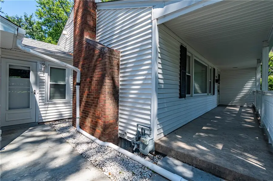 3115 N Macarthur Road, Decatur, IL 62526 - #2