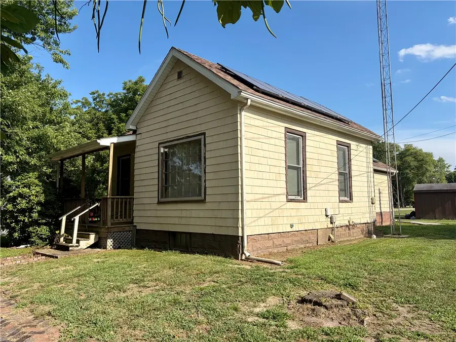 401 W Third Street, Pana, IL 62557 - #2