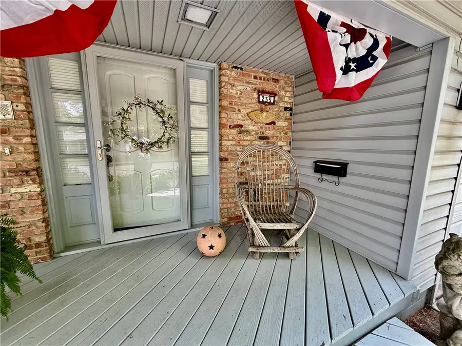 235 W Ash Avenue, Decatur, IL 62526 - #3