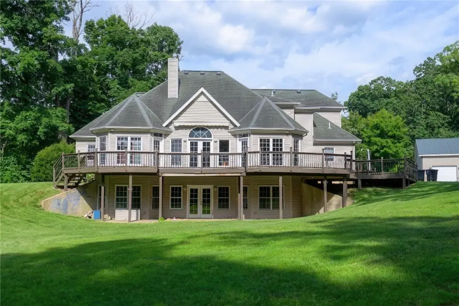 4 Woodbird Drive, Effingham, IL 62401 - #2