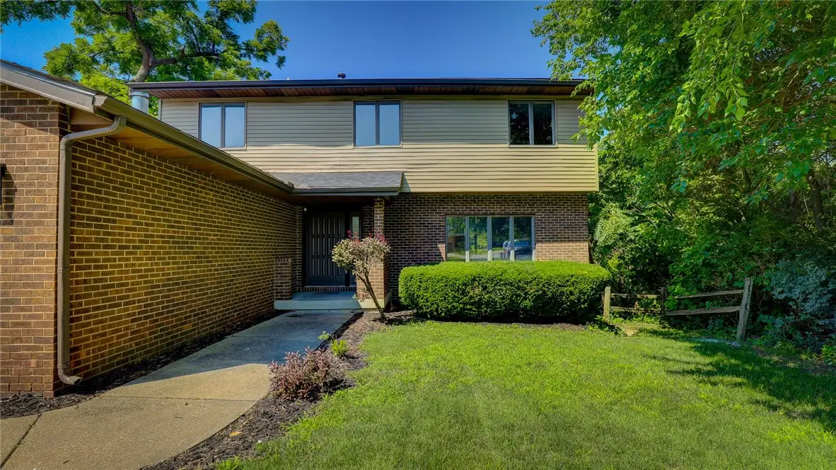 2287 Valley View Place, Decatur, IL 62522 - #1