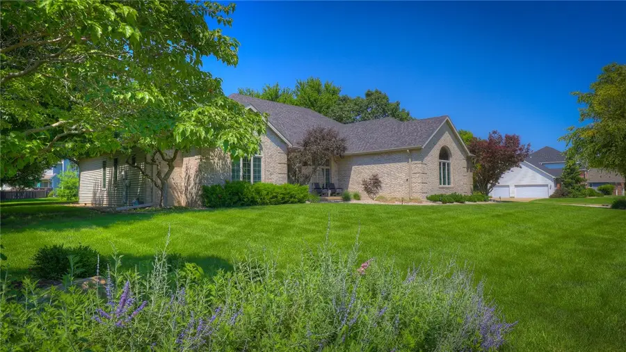 900 W Weaver Road, Forsyth, IL 62535 - #2