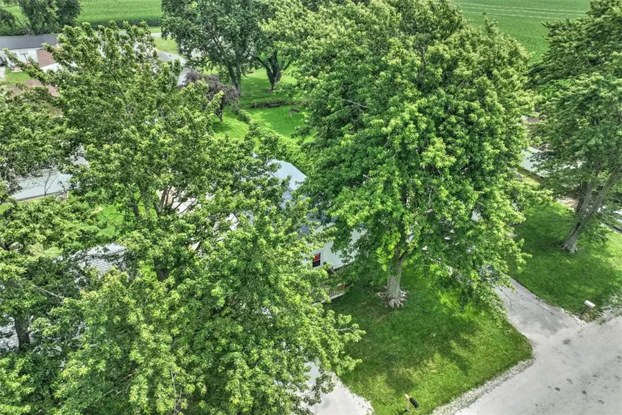 462 S Durfee Street, Warrensburg, IL 62573 - #2