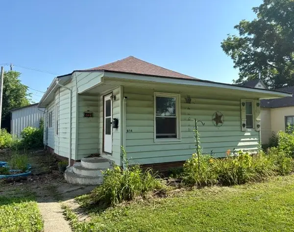 604 Wabash Avenue, Mattoon, IL 61938