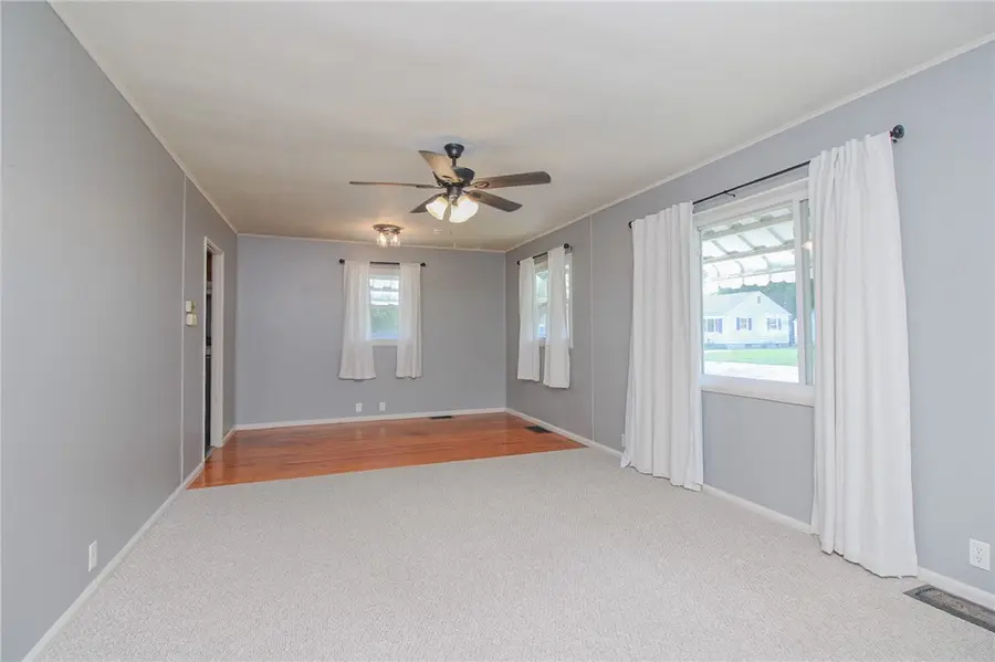 1216 Lawn Drive, Mattoon, IL 61938 - #3