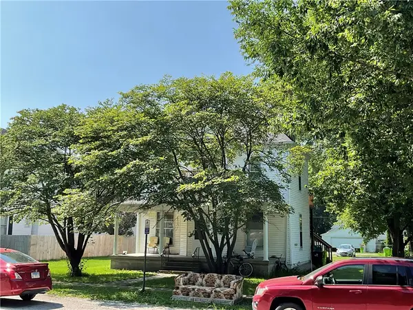 338 E Main, Moweaqua, IL 62550