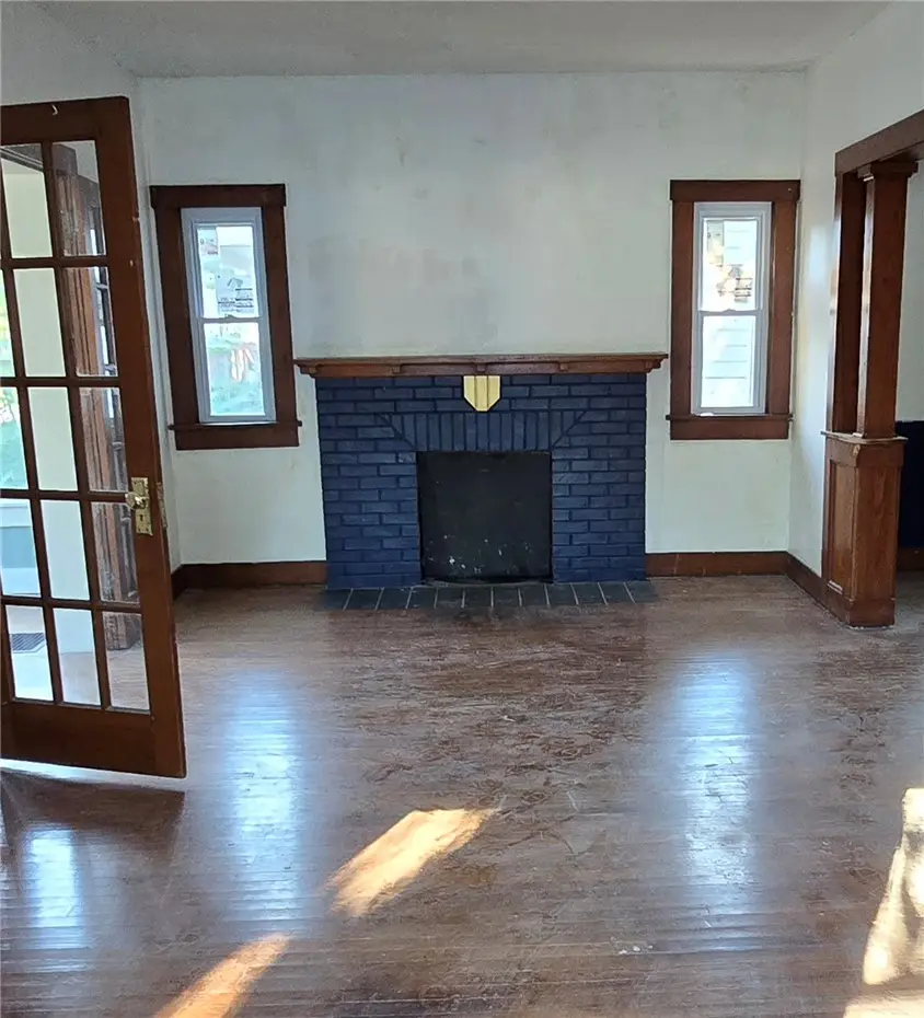 1221 Madison Avenue, Charleston, IL 61920 - #2