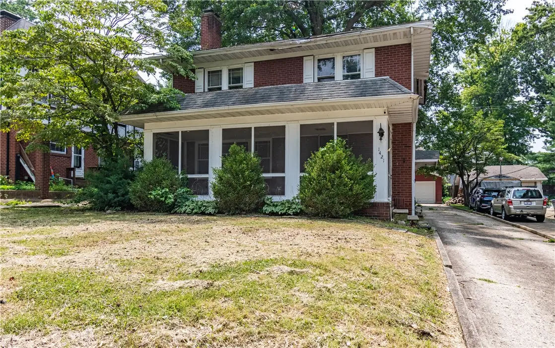 1421 W Riverview Avenue, Decatur, IL 62522 - #1