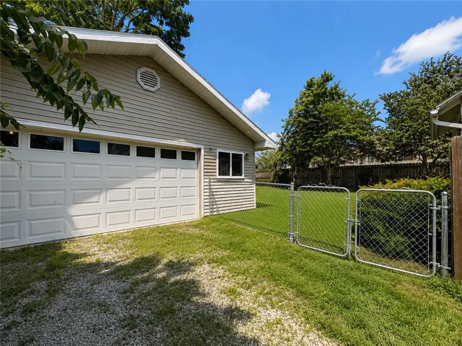 905 Harrison Avenue, Charleston, IL 61920 - #2