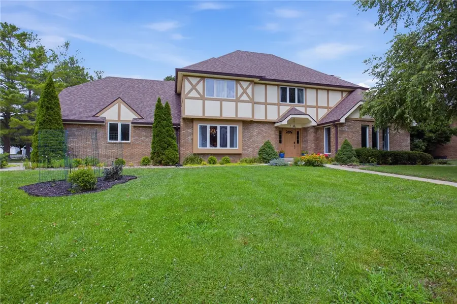 1 Deerfield Lane, Charleston, IL 61920 - #2