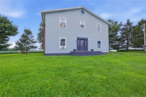 439 County Road 200 E Avenue, Sigel, IL 62462