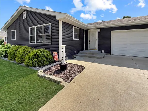 816 N 32nd Street, Mattoon, IL 61938