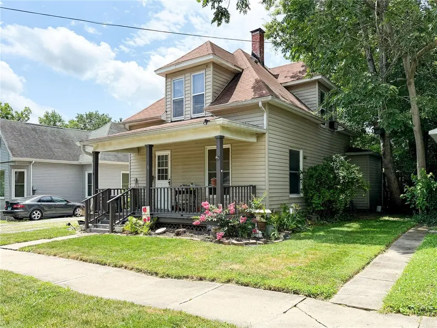 733 N Boone Street, Olney, IL 62450 - #2