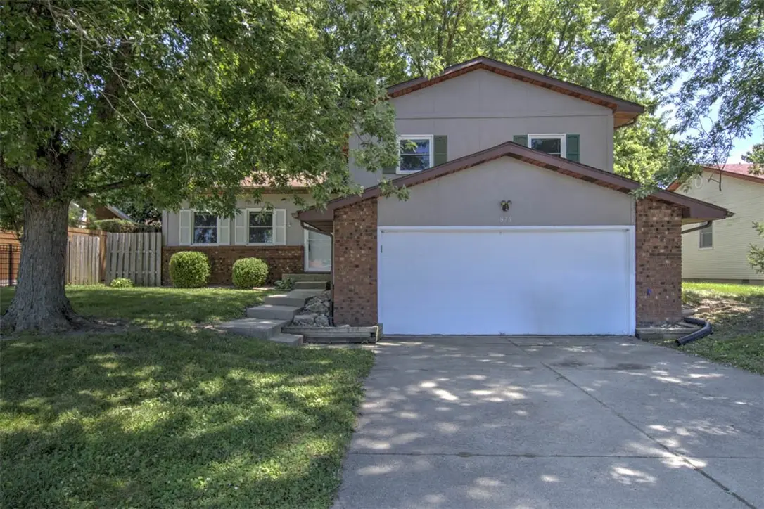 870 S Green Meadow Drive, Decatur, IL 62521 - #1