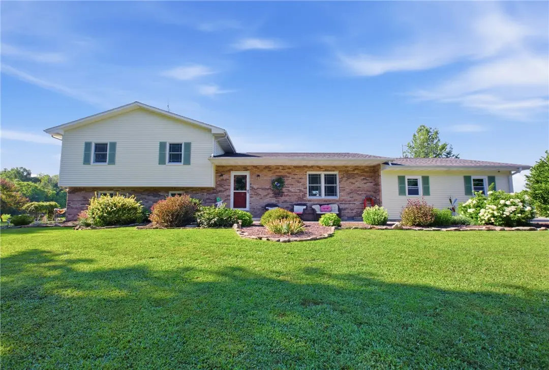 1710 Paradise Road, Mattoon, IL 61938 - #1