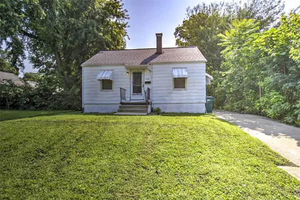 1966 N Lowber Street, Decatur, IL 62526