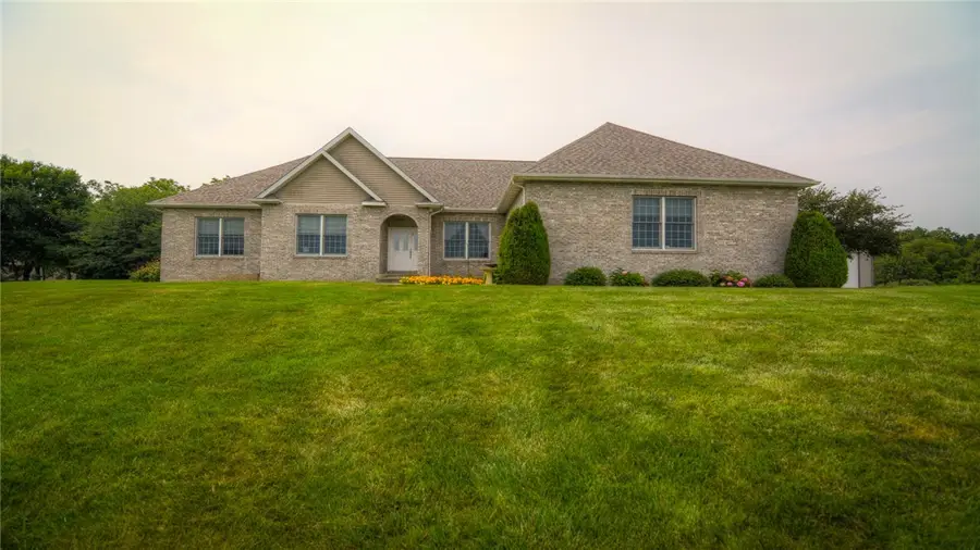 5425 River Bluff Court, Oreana, IL 62554 - #2
