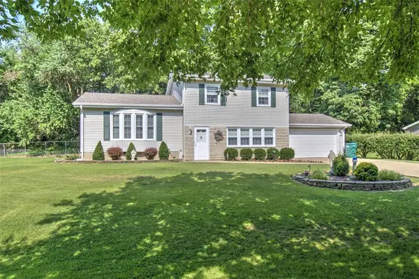 2353 Rainwater Drive, Decatur, IL 62521