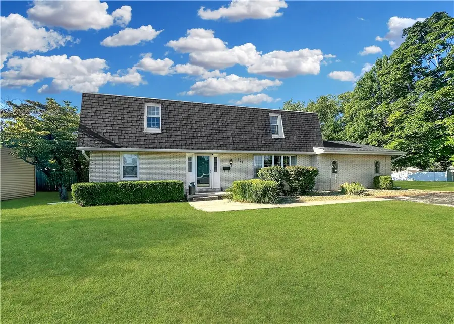 1121 Rudy Avenue, Mattoon, IL 61938 - #2
