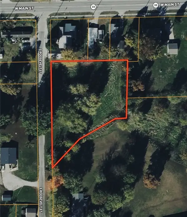 105 S Roosevelt Street, Oblong, IL 62449