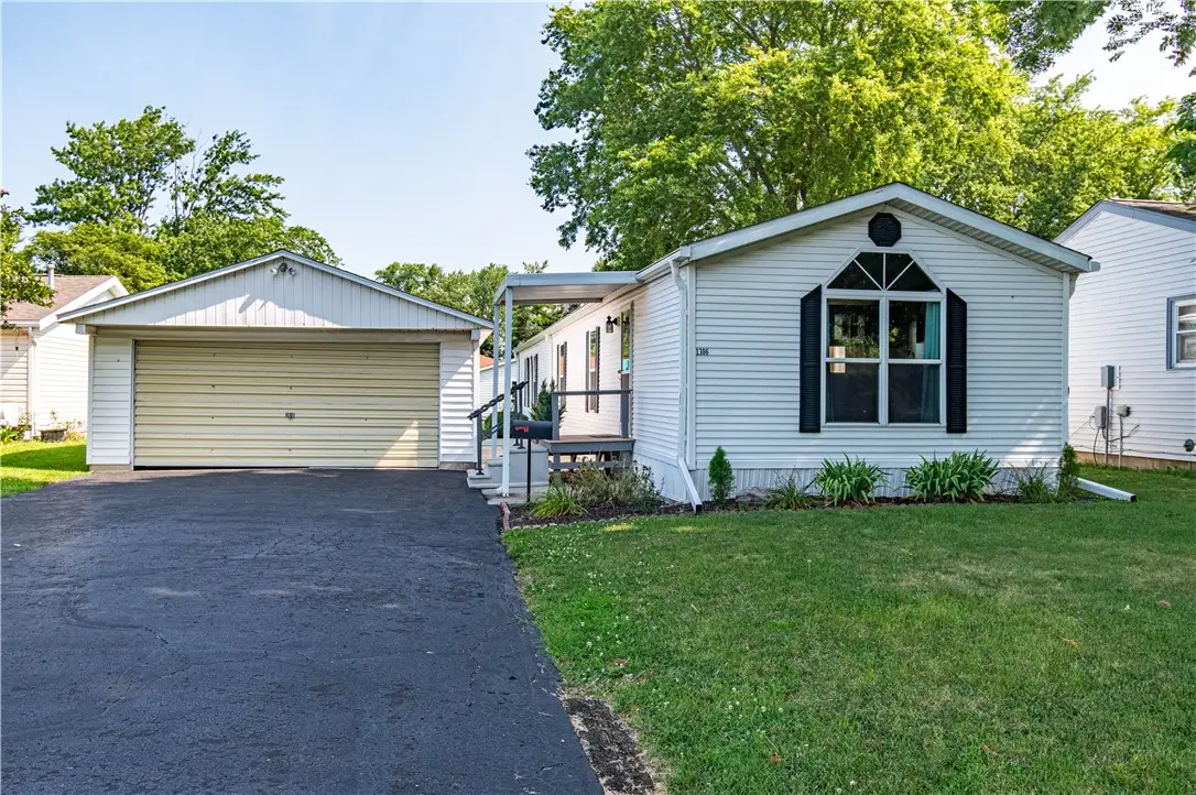 1306 W Haydon Street, Sullivan, IL 61951 - #1
