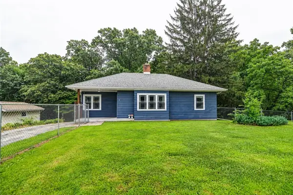 14 Hilltop Drive, Decatur, IL 62521