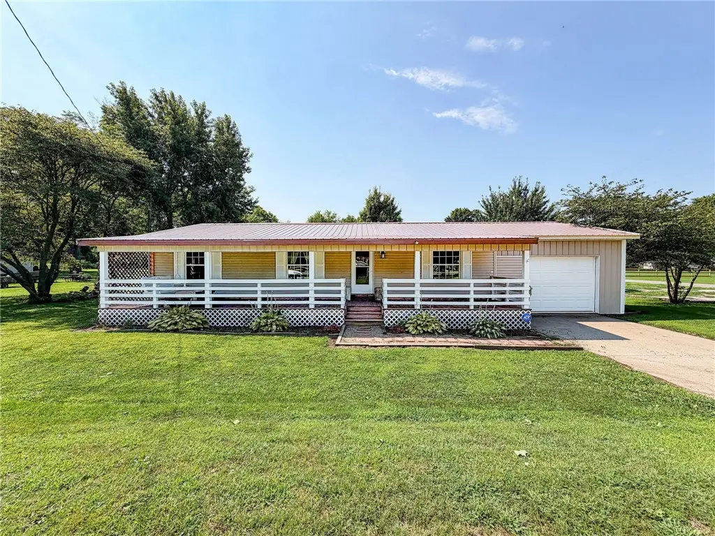 20566 Francis Drive, Lawrenceville, IL 62439 - #1