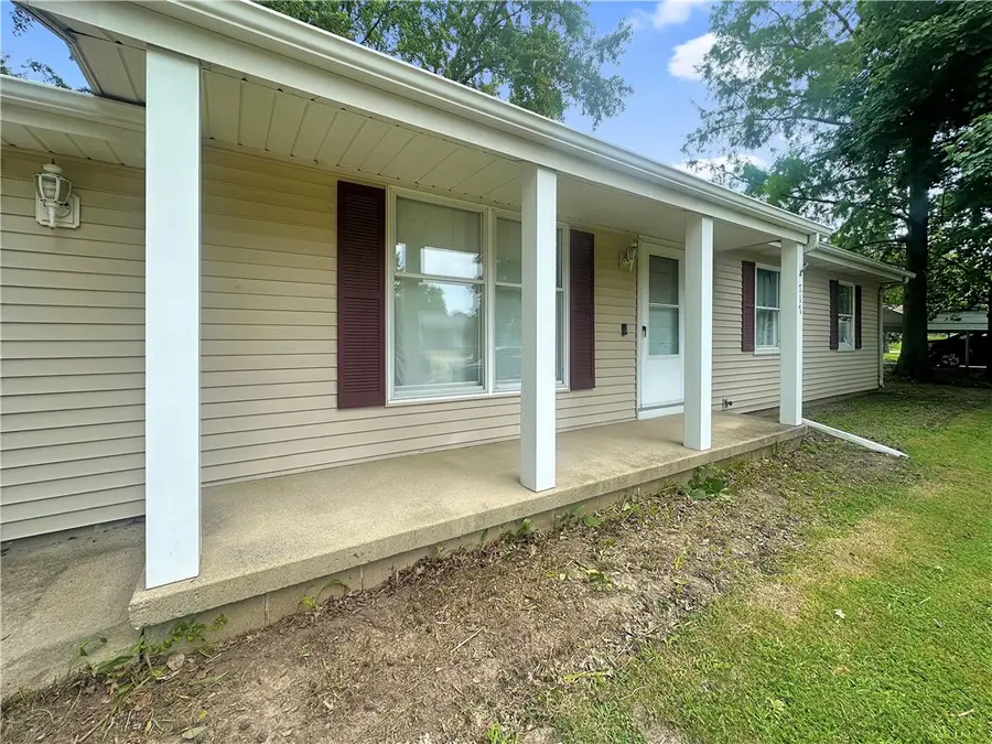 717 Eastgate Drive, Charleston, IL 61920 - #2