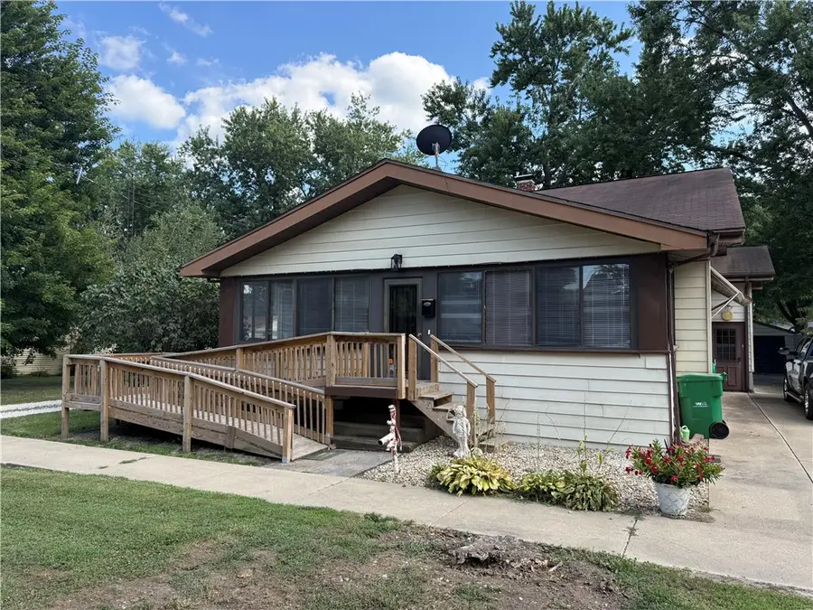 311 W 5th Street, Pana, IL 62557 - #2