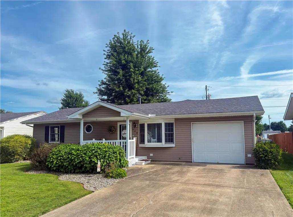 108 Larkspur Drive, Catlin, IL 61817 - #1