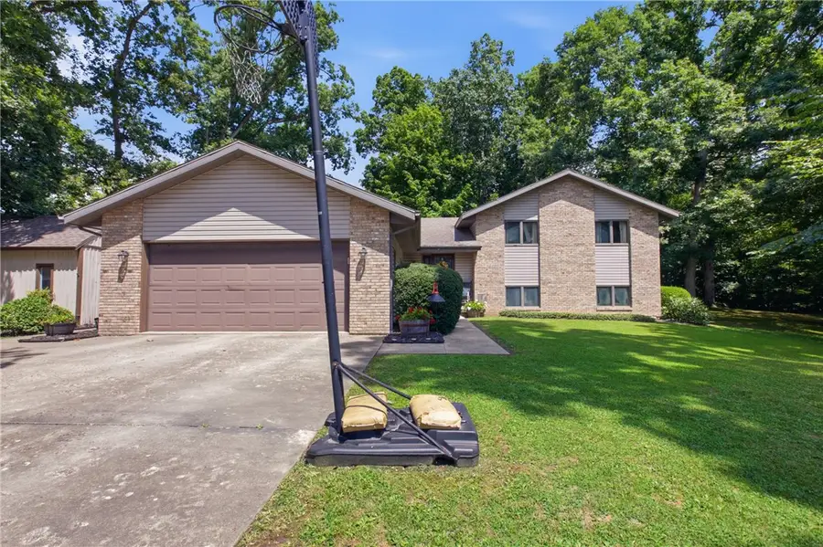 15210 Scarlet Oak Avenue, Effingham, IL 62401 - #2