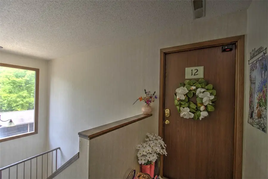 421 Woodside Trail, Decatur, IL 62521 - #2