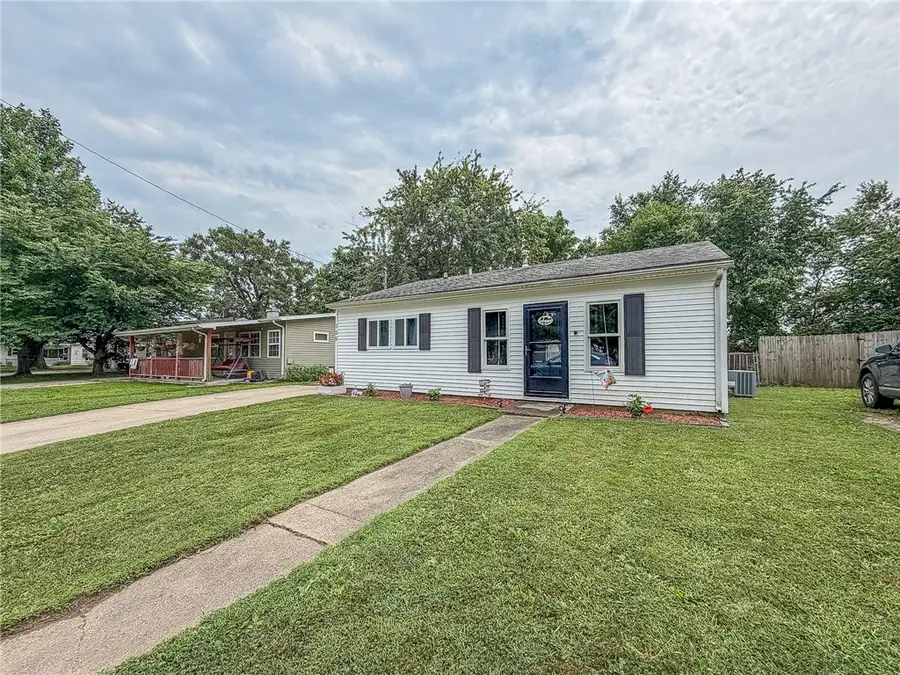125 Woodlawn Avenue, Mattoon, IL 61938 - #3