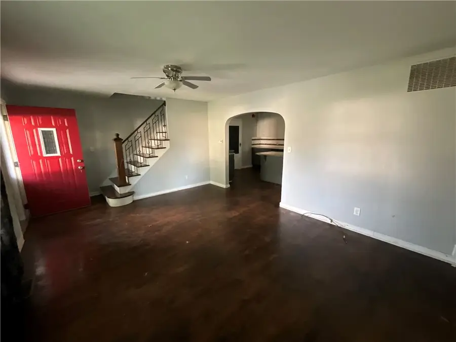 902 N Wood Street, Shelbyville, IL 62565 - #2