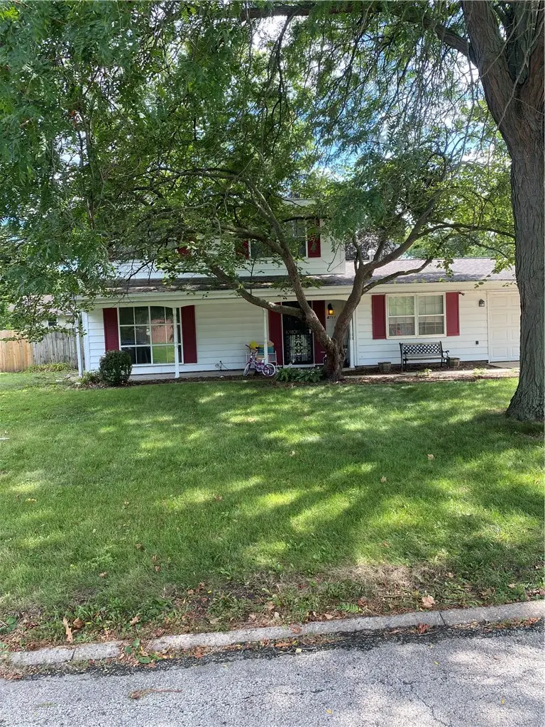 2711 Maplewood Drive, Champaign, IL 61821 - #1